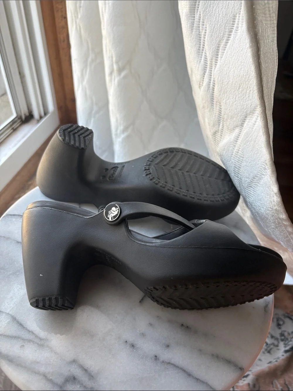 CROCS Black Heels